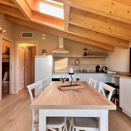Antica Corte - Attico & View Holiday home *